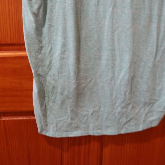 LuLaRoe Irma Blue High-Low Top XXS Lightweight Comfy Layered Casual Print - Picture 5 of 8